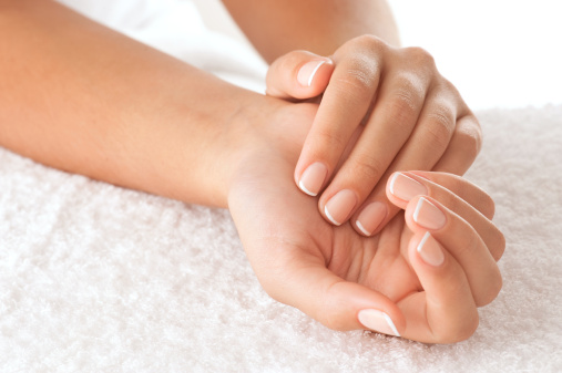Consejos y tips para el cuidado de las manos Manos, cuidado, exfoliantes, uñas, hidratar, hidratación